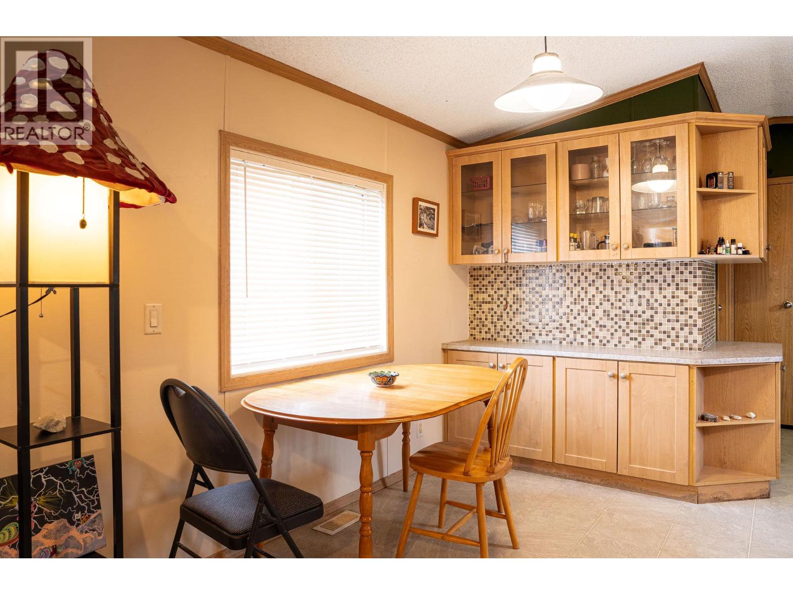 #1 318 Humbert Street - 5
