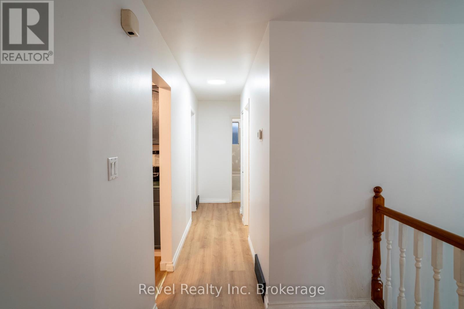 12 NIGHTINGALE DRIVE - 12