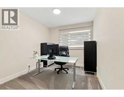 137 Lissington Drive Sw, Calgary, AB T3E5E4 Photo 24