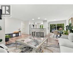 Bedroom - 137 Lissington Drive Sw, Calgary, AB T3E5E4 Photo 8