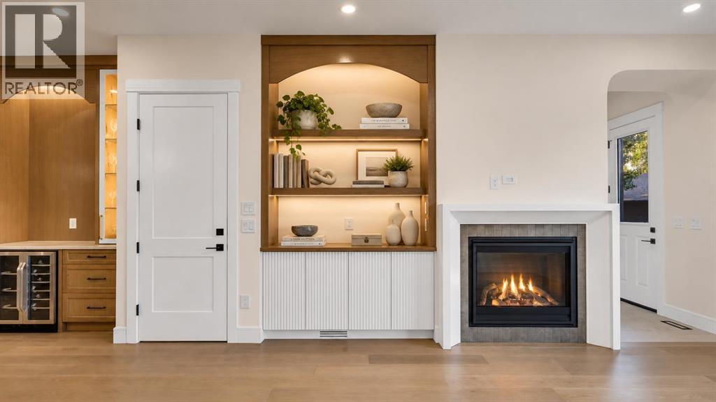 2330 54 Avenue SW - Image 12