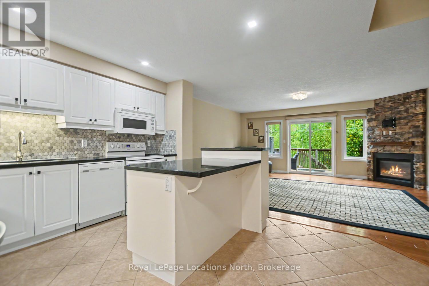 38 SILVER GLEN BOULEVARD - 11