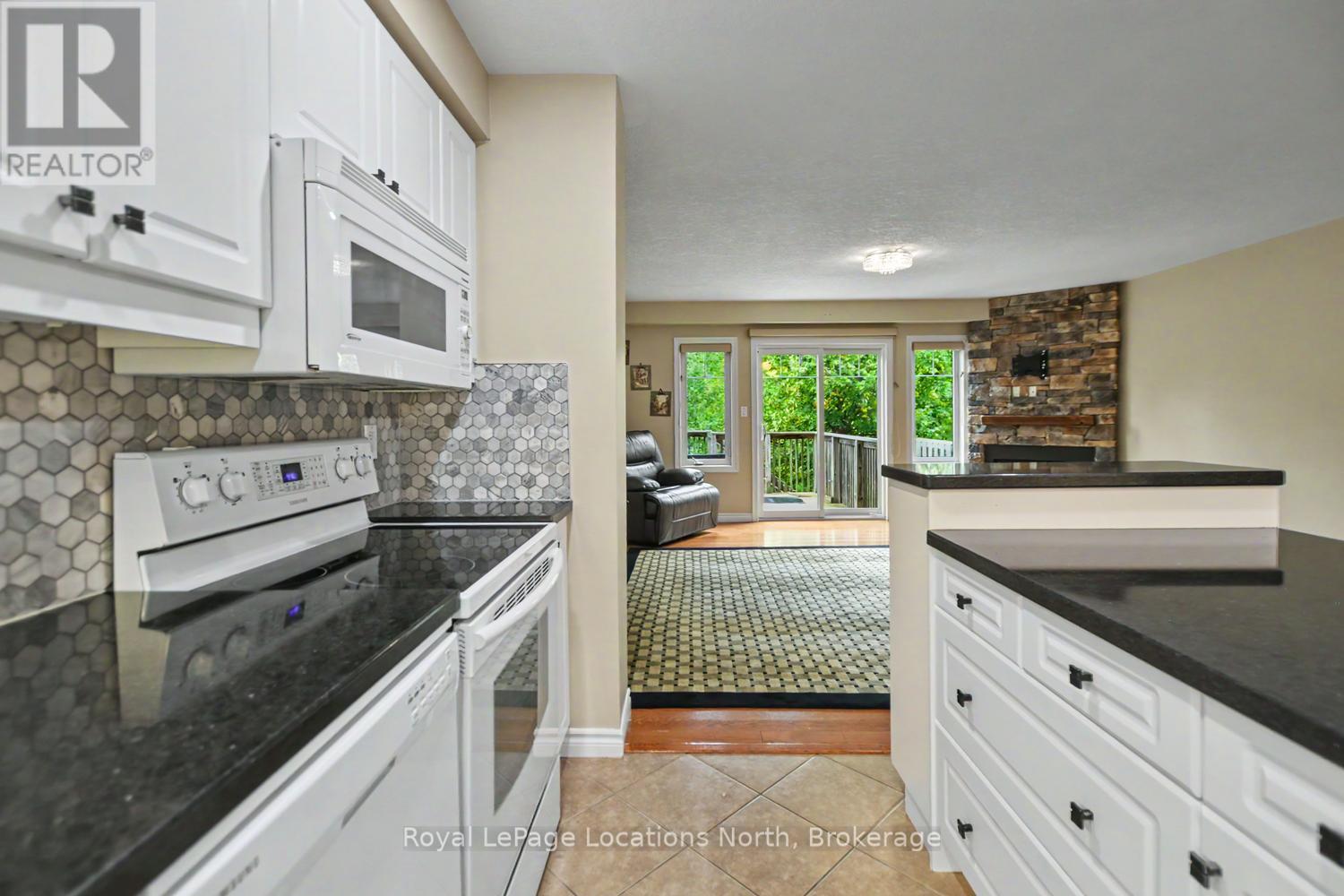 38 SILVER GLEN BOULEVARD - Image 14