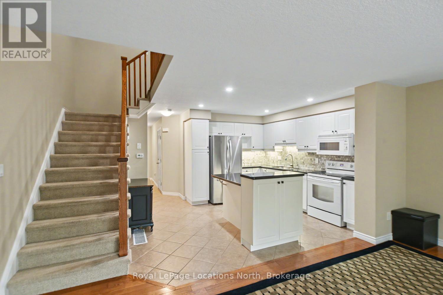 38 SILVER GLEN BOULEVARD - 15