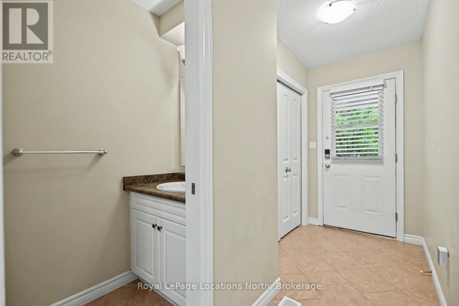 38 SILVER GLEN BOULEVARD - Image 21