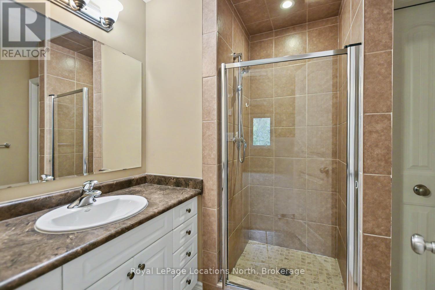38 SILVER GLEN BOULEVARD - 25