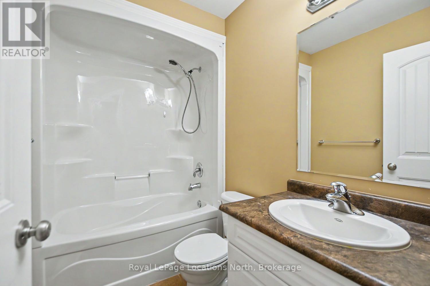 38 SILVER GLEN BOULEVARD - 28