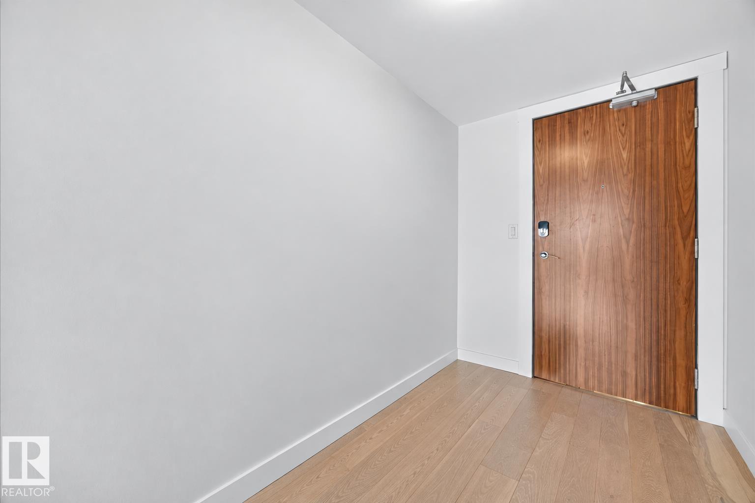 #605 9720 106 St NW, Downtown (Edmonton) — photo 27 of 30