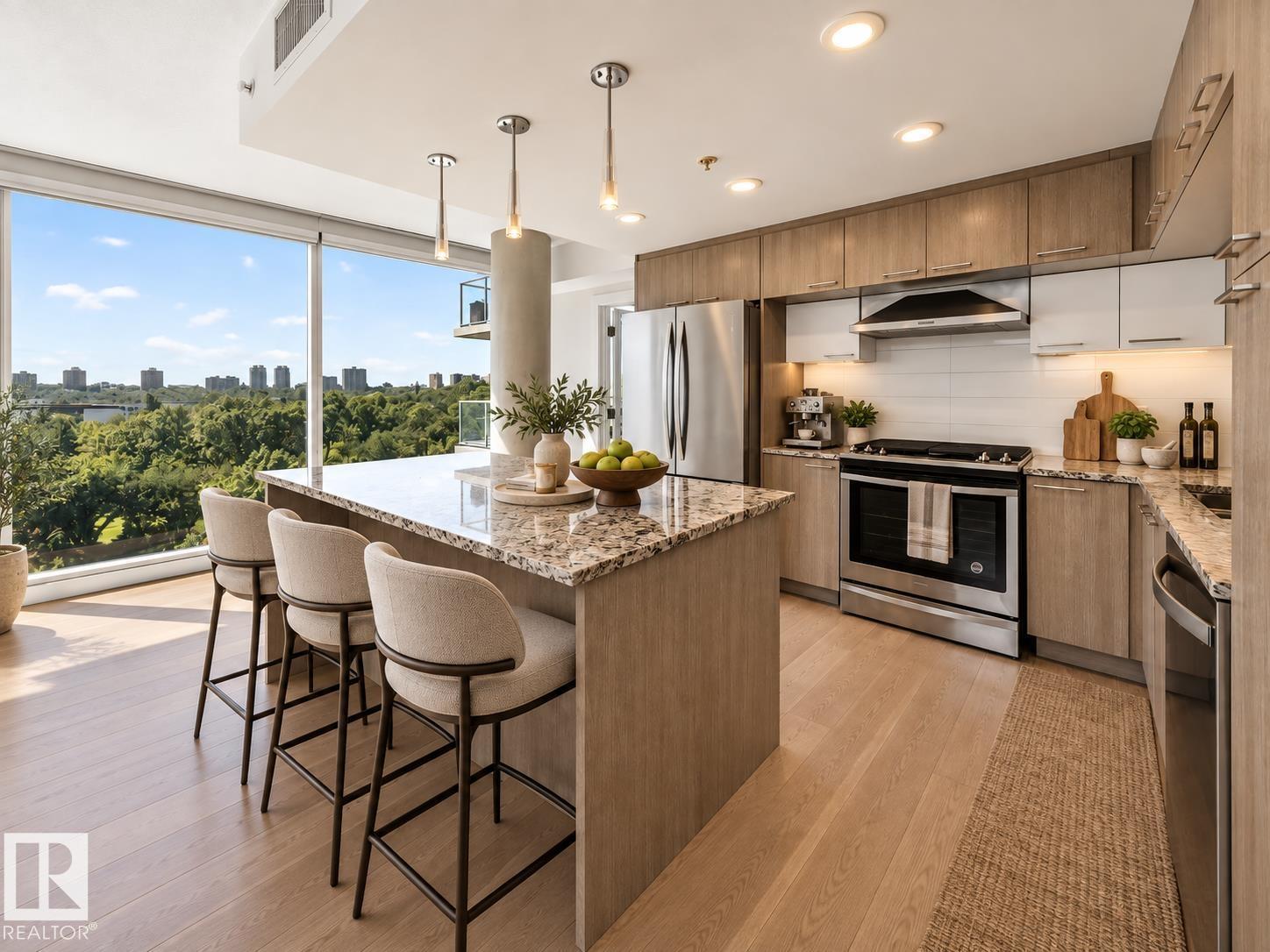 #605 9720 106 St NW, Downtown (Edmonton) — photo 13 of 30
