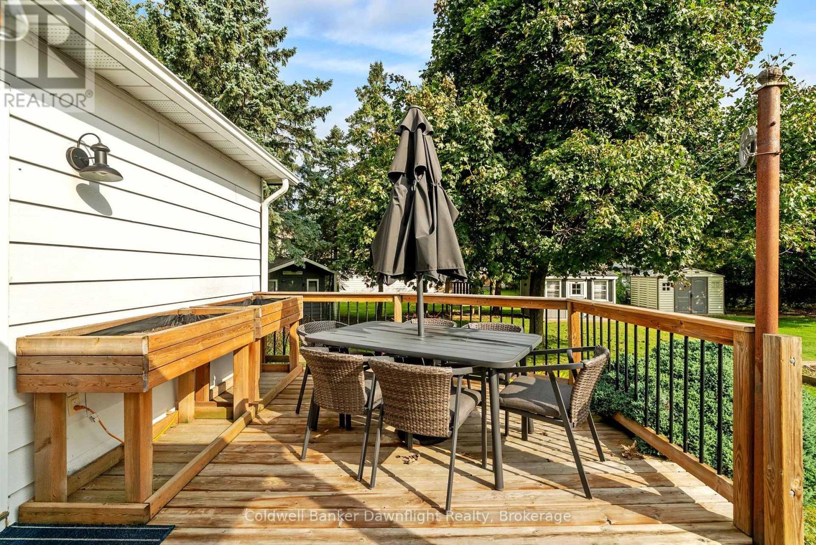 154 RICHMOND STREET - Image 38