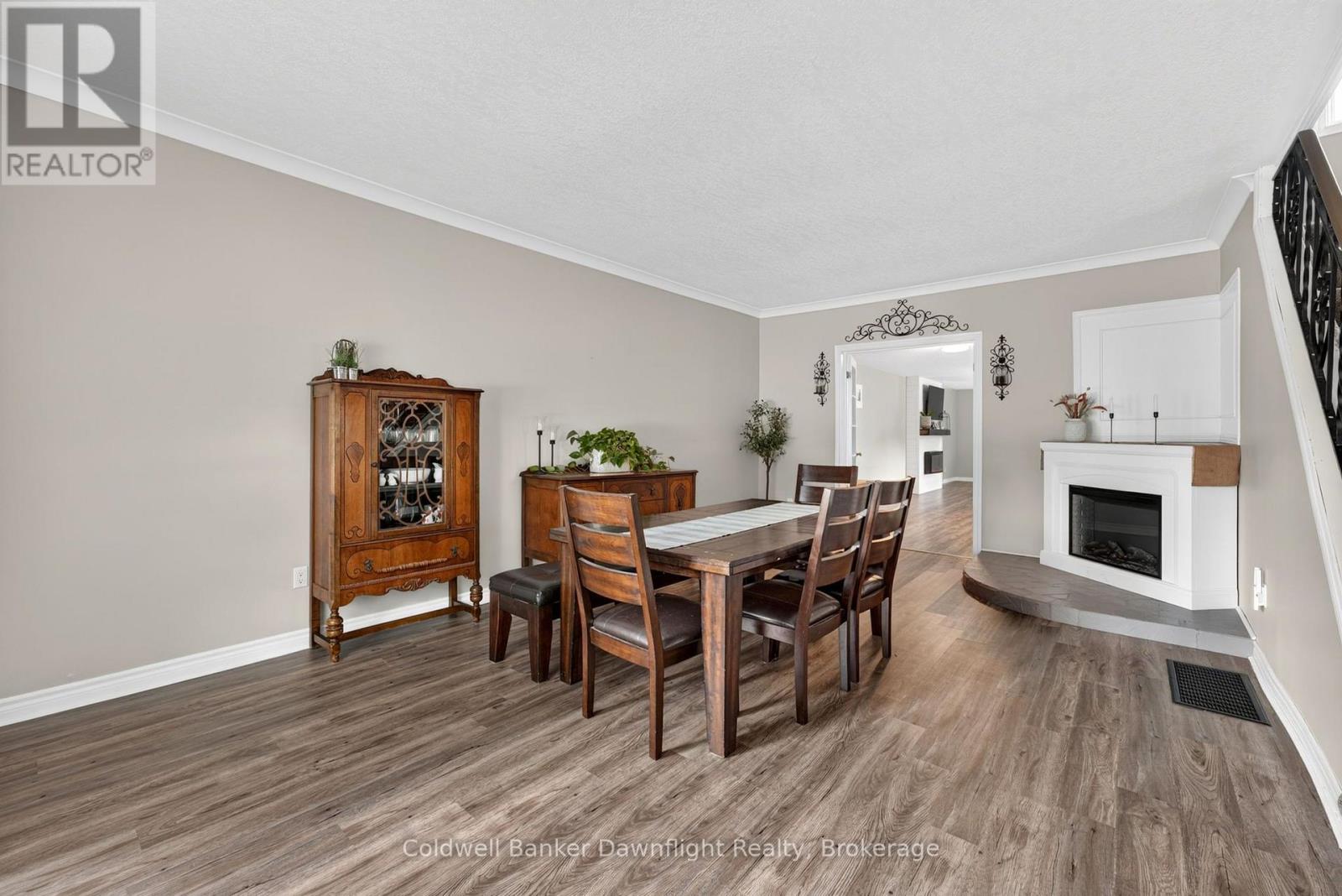 154 RICHMOND STREET - Image 6