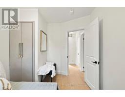 547 Melrose Avenue, Toronto, ON M5M2A4 Photo 19