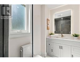 547 Melrose Avenue, Toronto, ON M5M2A4 Photo 25