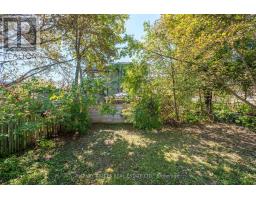 547 Melrose Avenue, Toronto, ON M5M2A4 Photo 37