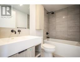 1617 - 108 Peter Street, Toronto, ON M5V0W2 Photo 18