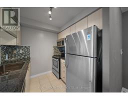 3010 - 2015 Sheppard Avenue E, Toronto, ON M2J0B3 Photo 10
