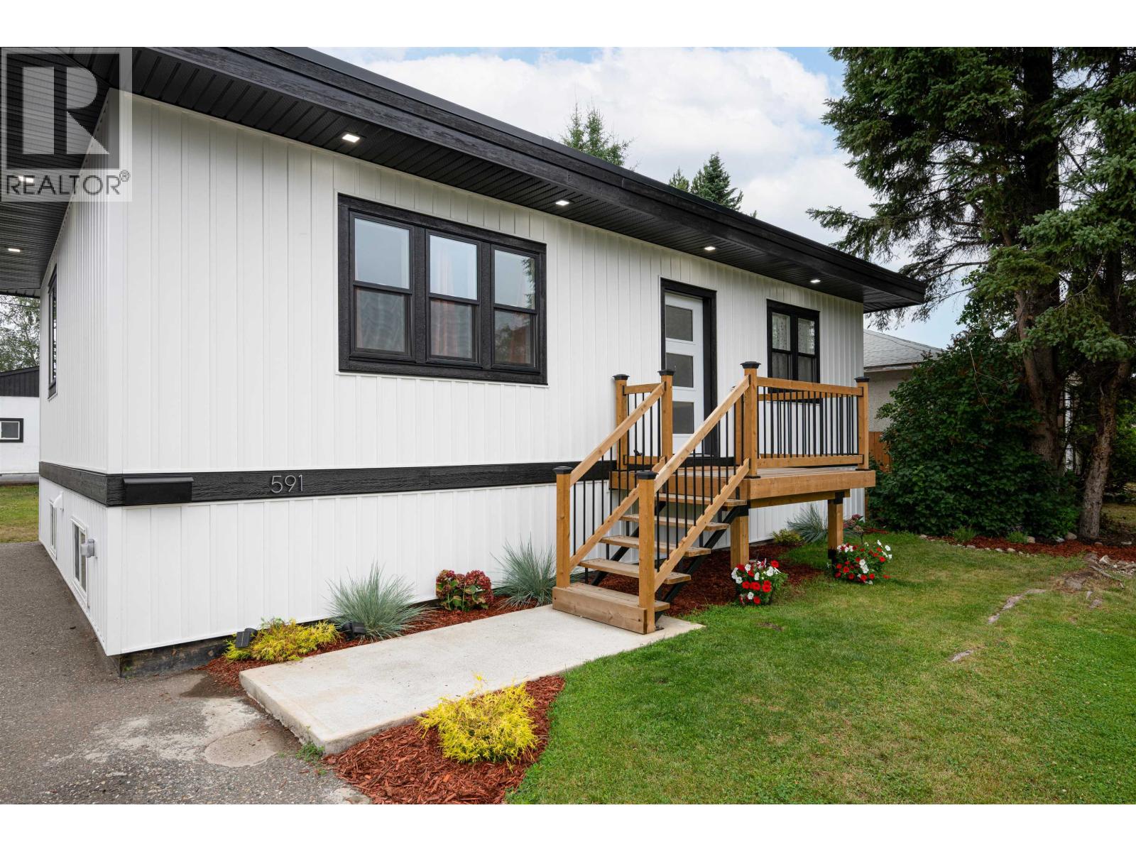 Primary bedroom of 591 DOUGLAS STREET · Prince George, BC