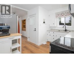 Photo 8 of 40, 591 DOUGLAS STREET · Prince George, BC