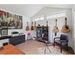 12318 24 Avenue, Surrey, BC V4A5P4 Photo 23