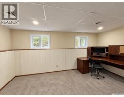 890 Kingsmere Boulevard, Saskatoon, SK S7J4J7 Photo 18