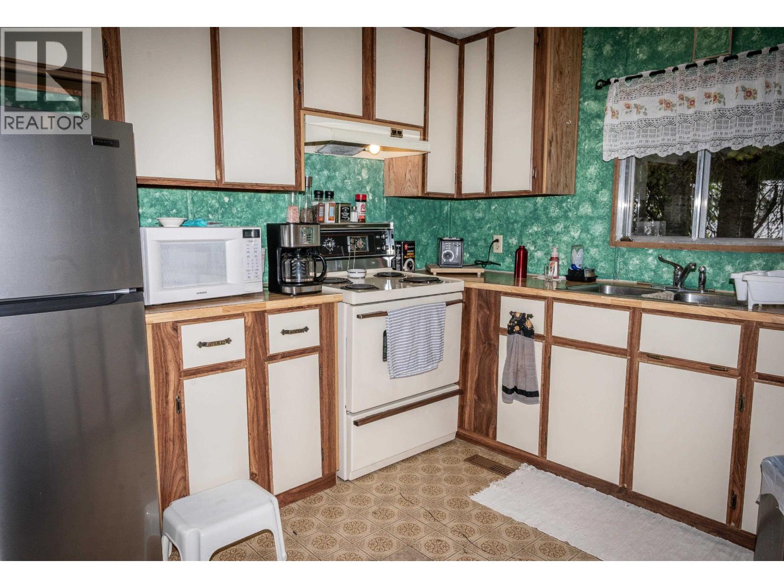 7780 OPAL DRIVE, Prince George