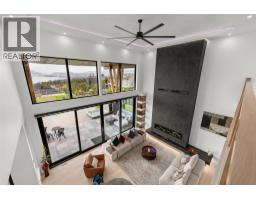 466 Swan Drive, Kelowna, BC V1W5L9 Photo 40