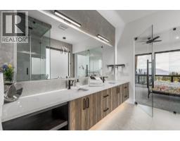 Laundry room - 466 Swan Drive, Kelowna, BC V1W5L9 Photo 30