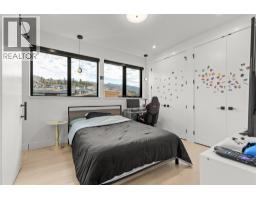 466 Swan Drive, Kelowna, BC V1W5L9 Photo 50