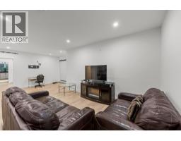 466 Swan Drive, Kelowna, BC V1W5L9 Photo 57