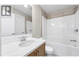 211, 19661 40 Street Se, Calgary, AB T3M3H3 Photo 31