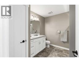 19 Vanveller Way, Sylvan Lake, AB T4S0M4 Photo 28