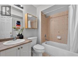 1755 Danforth Avenue, Toronto, ON M4C1J1 Photo 27