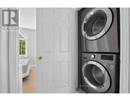 1755 Danforth Avenue, Toronto, ON M4C1J1 Photo 35
