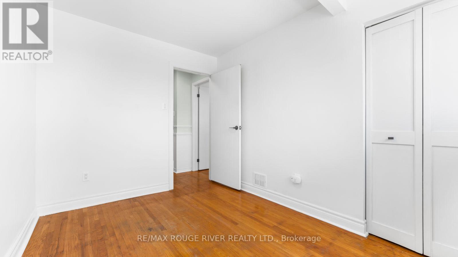 #99 925 BAYLY STREET - Image 24