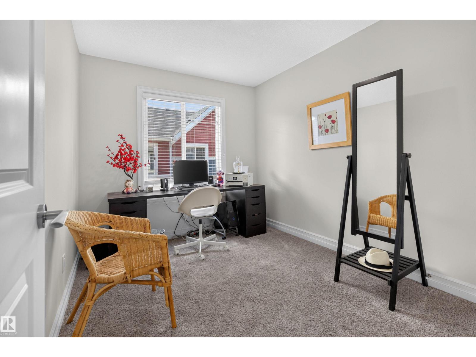 #35 1508 105 ST NW - 18