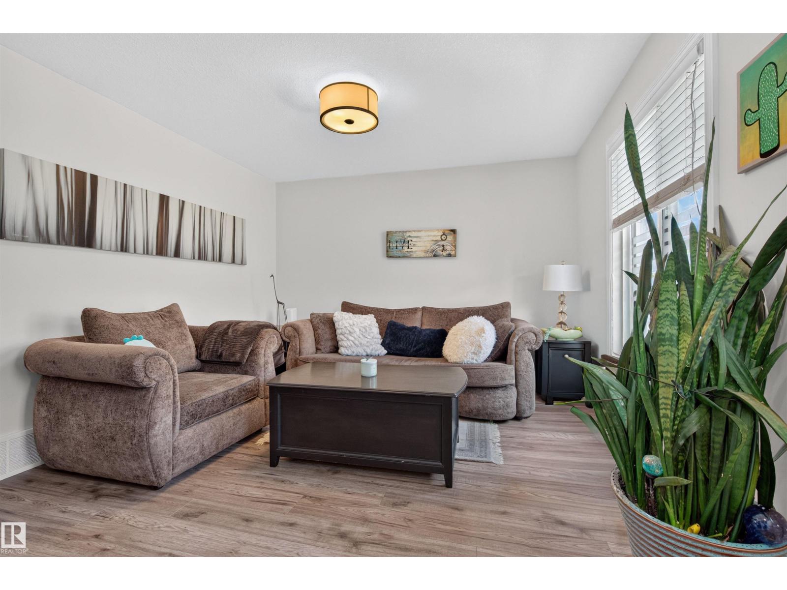 #35 1508 105 ST NW - 3