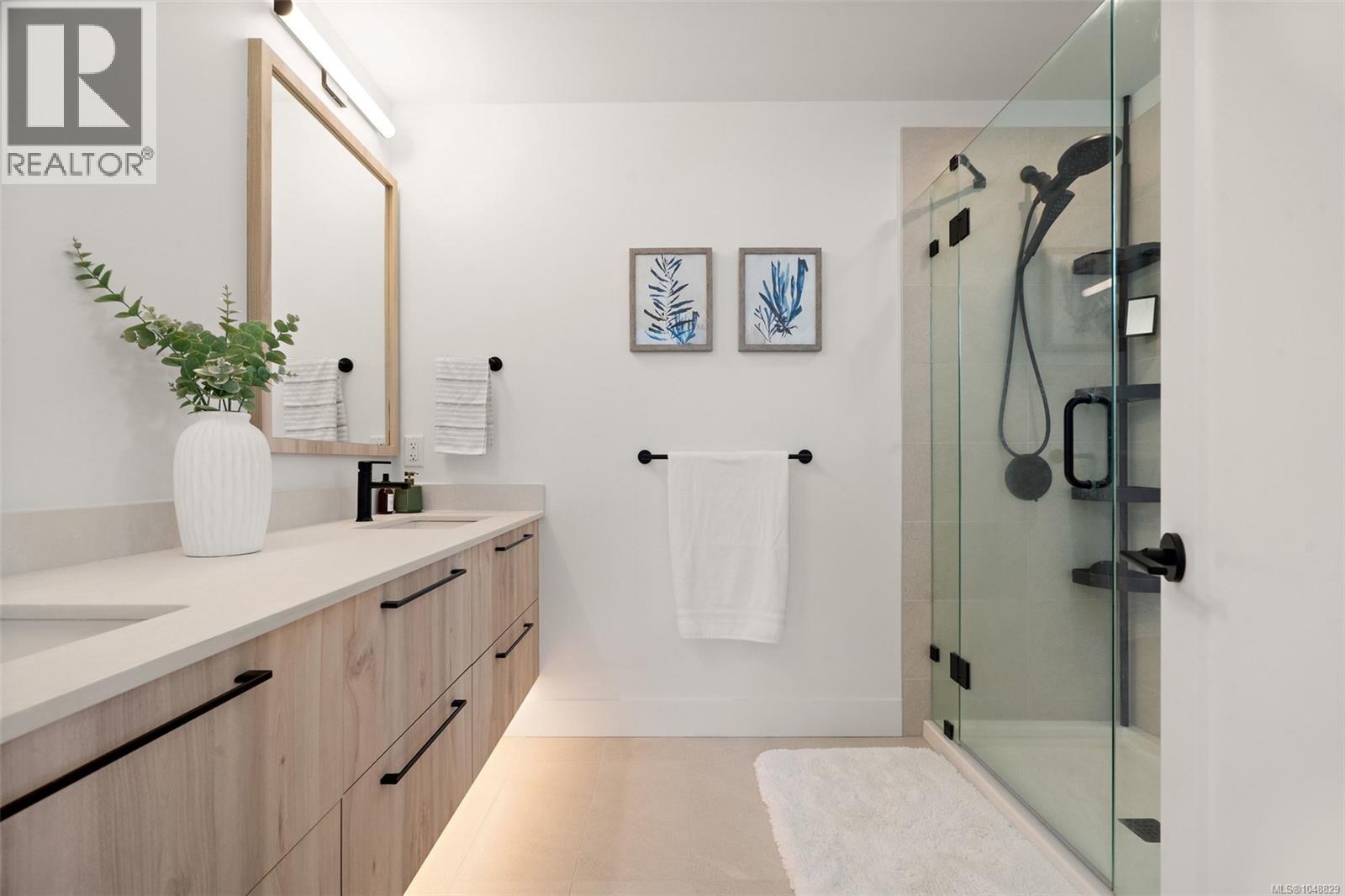 #12 368 Tradewinds Ave - Image 21