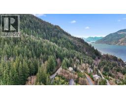 1140 Copper Drive, Squamish, BC V1J1J0 Photo 14