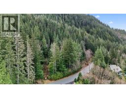 1140 Copper Drive, Squamish, BC V1J1J0 Photo 13