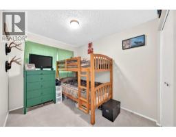 111 Midbend Place Se, Calgary, AB T2X2J7 Photo 21