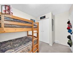 111 Midbend Place Se, Calgary, AB T2X2J7 Photo 22
