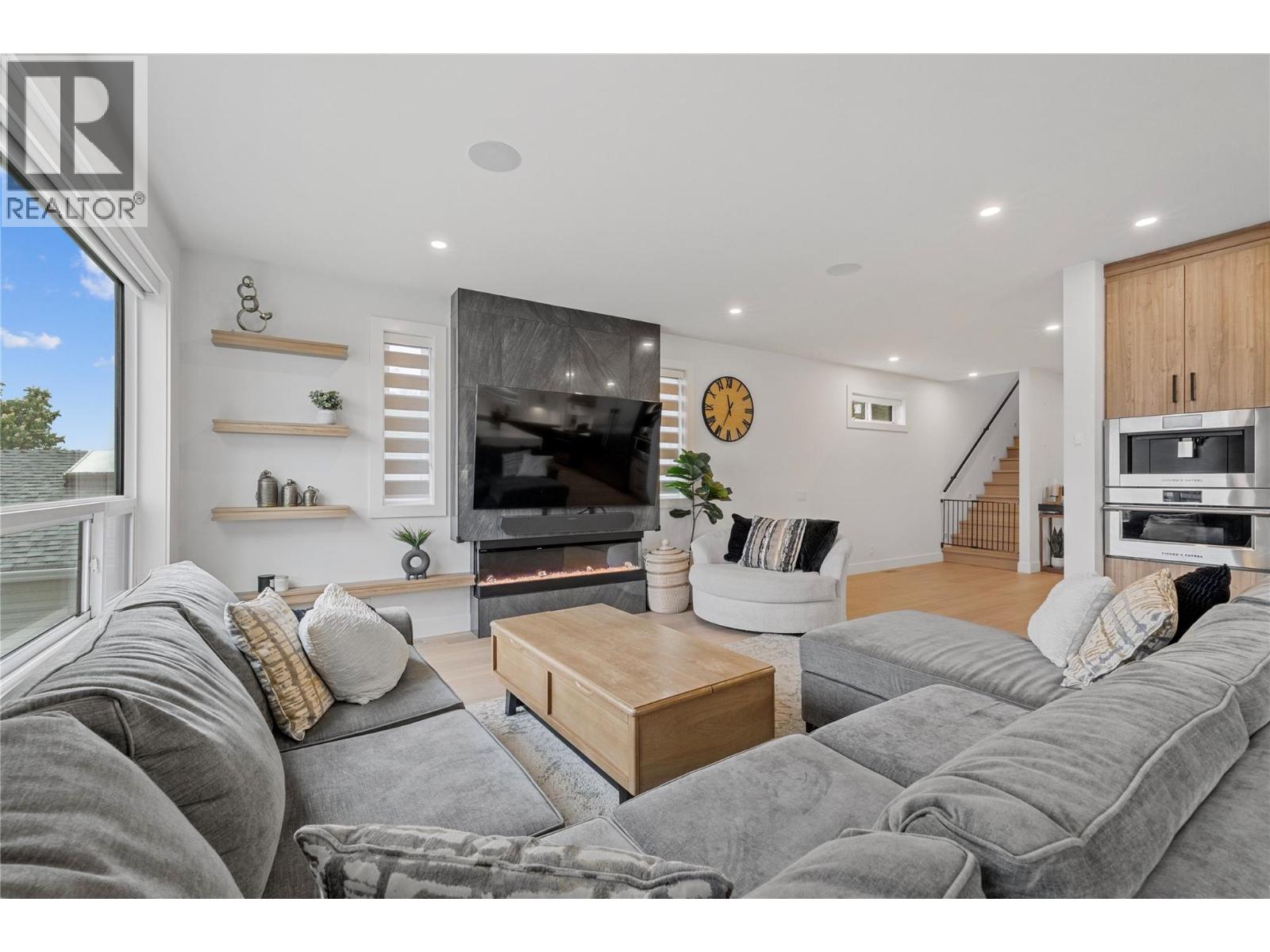  389 Moubray Road, Kelowna