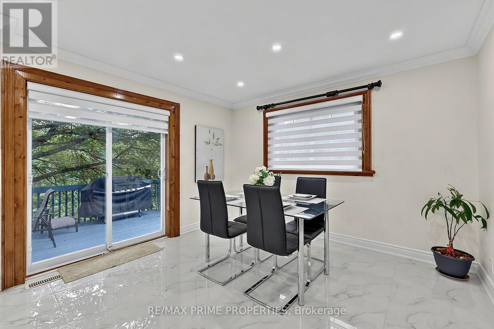 20369 CENTRE STREET, East Gwillimbury — photo 12