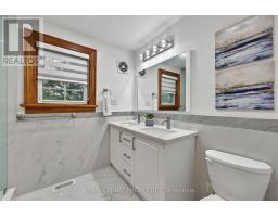 20369 Centre Street, East Gwillimbury, ON L0G1M0 Photo 21