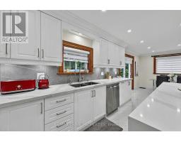 Office - 20369 Centre Street, East Gwillimbury, ON L0G1M0 Photo 8