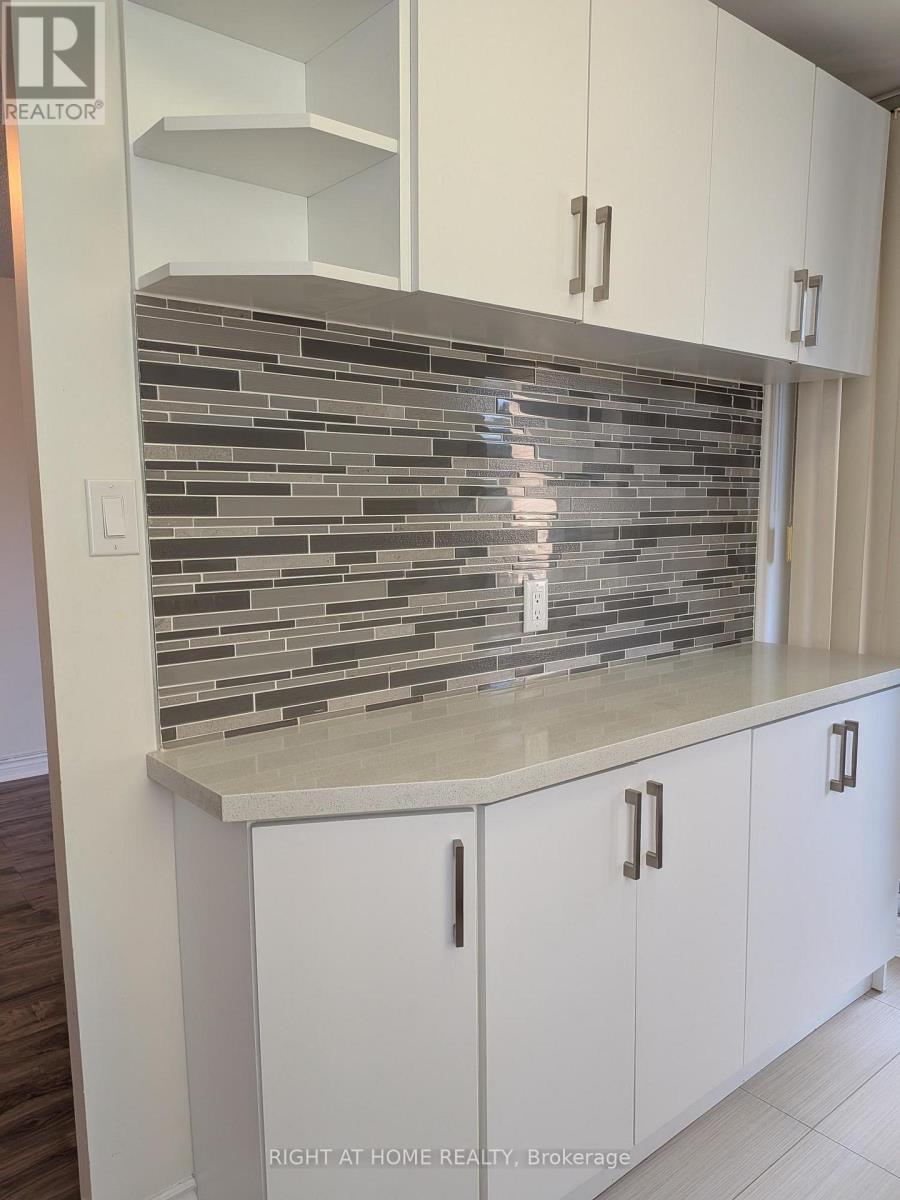 #305 260 DORIS AVENUE - Image 27