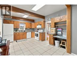 Storage - 250 3rd Avenue E, Gravelbourg, SK S0H1X0 Photo 12