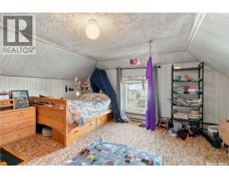 250 3rd Avenue E, Gravelbourg, SK S0H1X0 Photo 18
