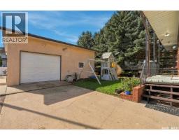 250 3rd Avenue E, Gravelbourg, SK S0H1X0 Photo 41