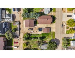250 3rd Avenue E, Gravelbourg, SK S0H1X0 Photo 53